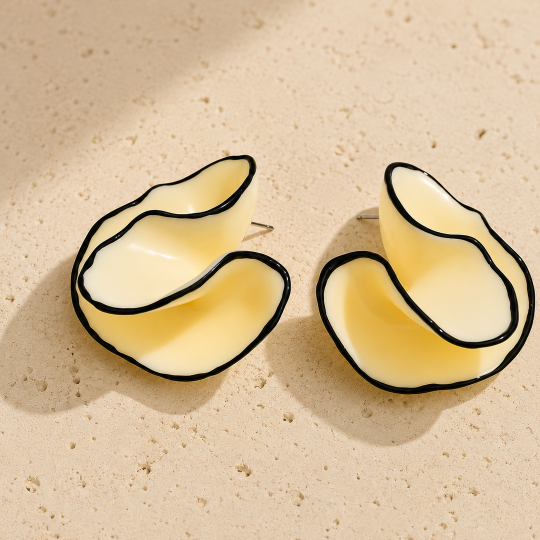 Luna Petals Earrings