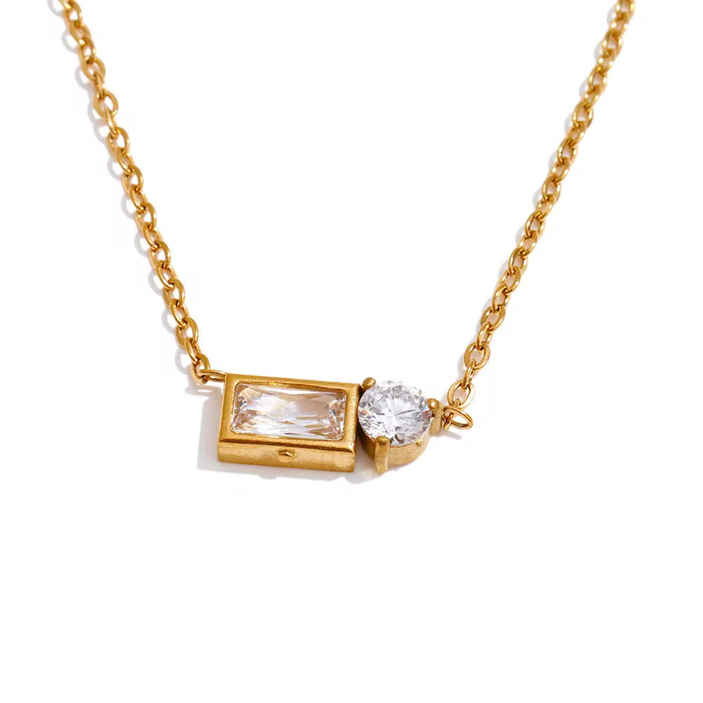 Claire Necklace