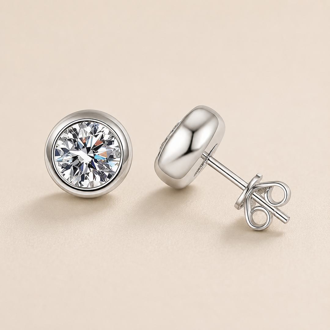 Evie Solitaire Stud Earrings