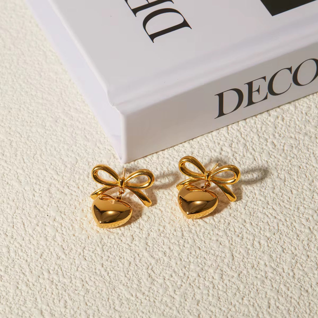Fleur Bow & Heart Earrings