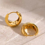 Load image into Gallery viewer, Lucia Huggies
