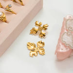 Load image into Gallery viewer, Elara Floral Studs
