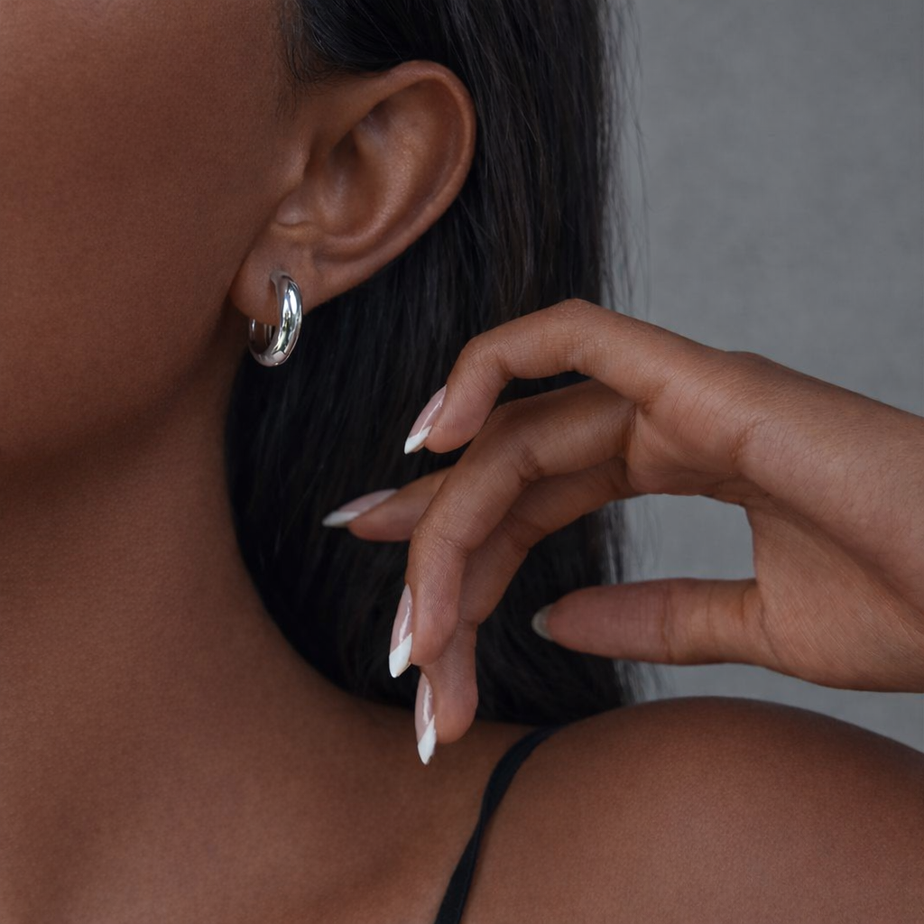 Serena Classic Hoop Earrings