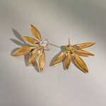 Load image into Gallery viewer, Zeni Earrings
