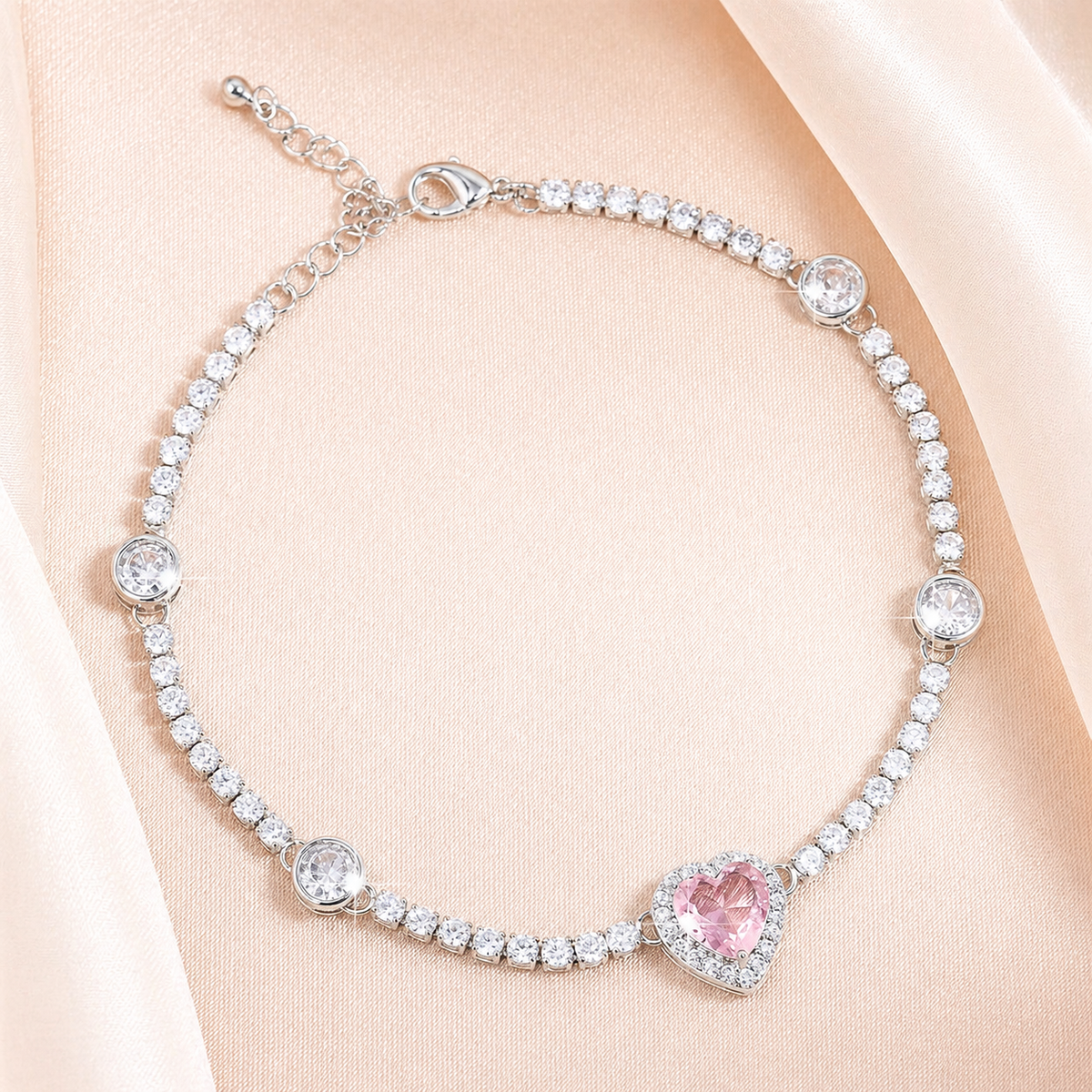 Klara heart bracelet