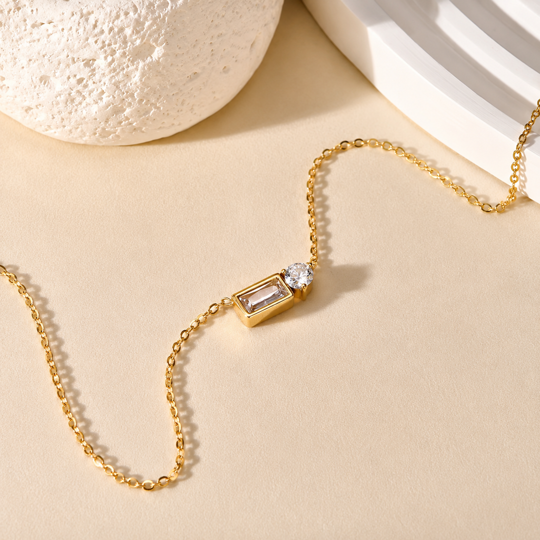 Claire Necklace